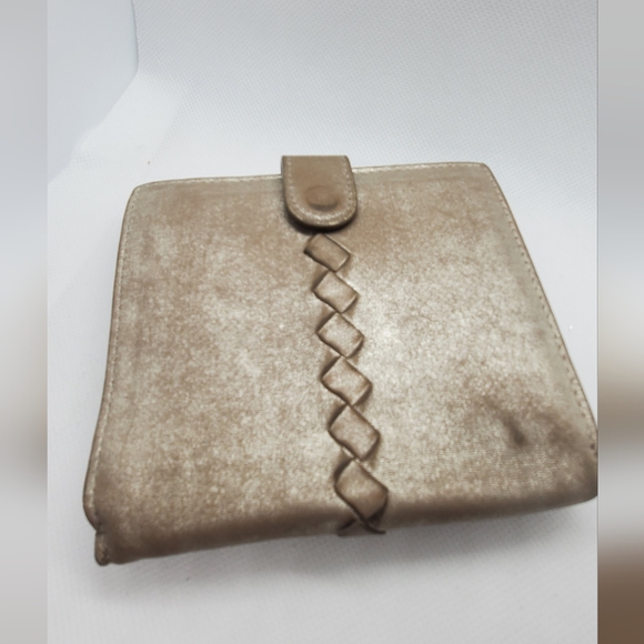 BOTTEGA VENETA Hobo Leather Wallet by fold- cc/coin compartment- silver metallic - Picture 5 of 11